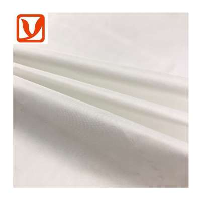 Cheap price 100 polyester white color ss spunbond nonwoven fabric for insulating clothing